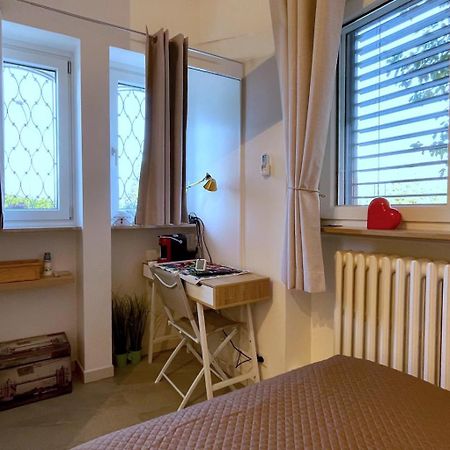 Domus 190 Rooms Varese Exterior foto